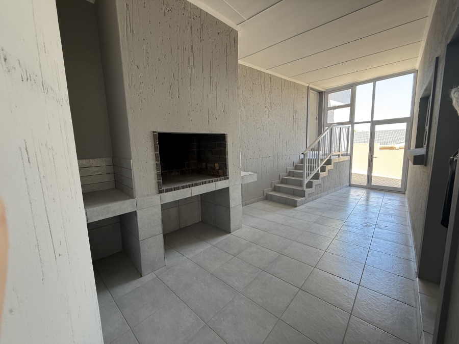 3 Bedroom Property for Sale in Hartenbos Heuwels Western Cape